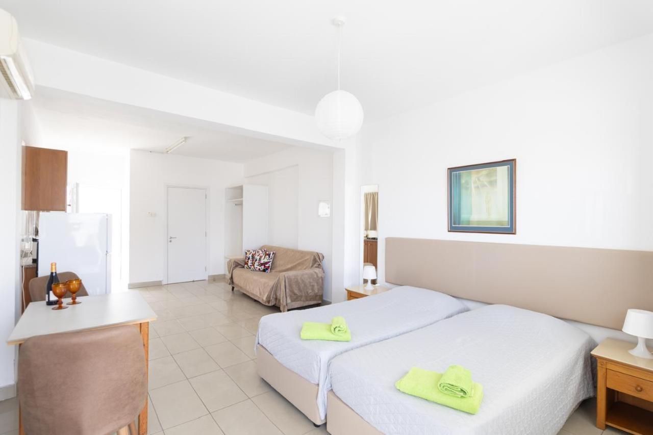 Christothea Apartments Ayia Napa Pokoj fotografie